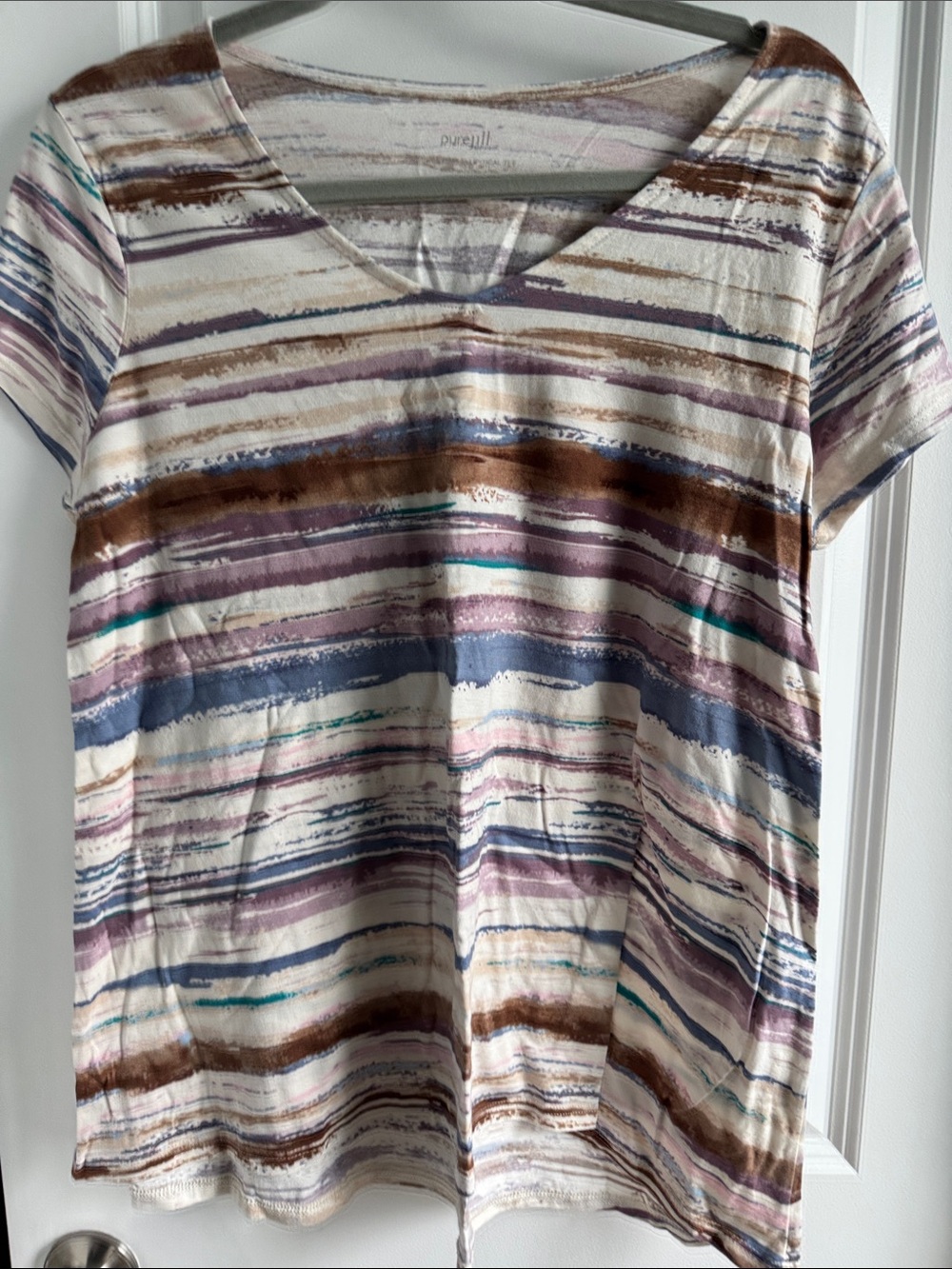 Women's Short Sleeve Striped V-Neck Top in Multi